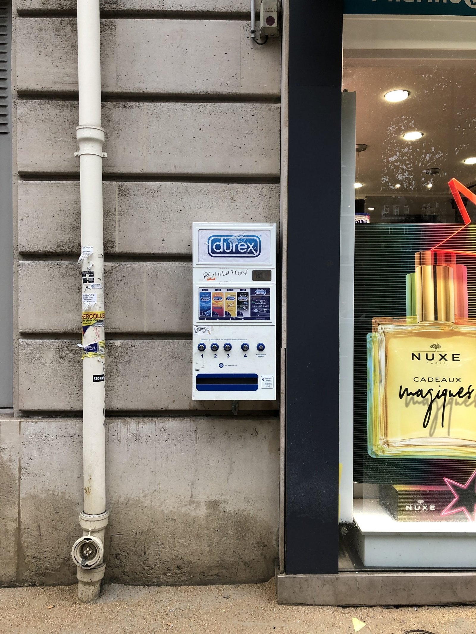 Durex Box on the Street